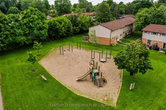60 - 996 Sydenham Rd, Condo with 3 bedrooms, 1 bathrooms and 1 parking in Peterborough ON | Image 4