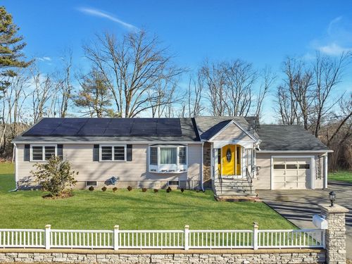 35 Cross St, Methuen, MA, 01844-1612 | Card Image