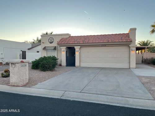 25258 S Pinewood Dr, Sun Lakes, AZ, 85248-6643 | Card Image