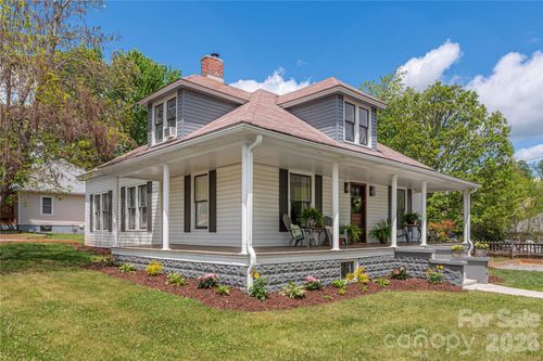 163 Pharr St, Canton, NC, 28716-4995 | Card Image