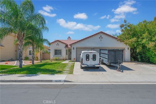 15565 Isleta Ln, Moreno Valley, CA, 92551-1974 | Card Image