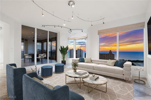 20042005-8787 Bay Colony Dr, NAPLES, FL, 34108-0779 | Card Image