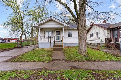 1115 Stocker Ave, Flint, MI, 48503-3245 | Card Image