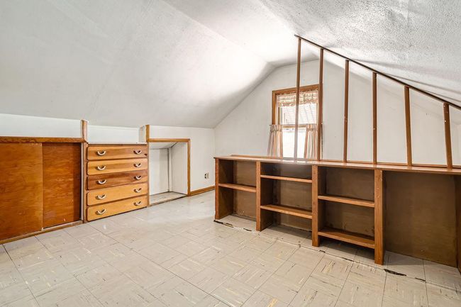 2454 Long Lake Road - MLS Sized - 022 - 29 2nd Floor Landing.jpg | Image 18
