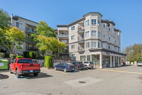 202 - 5765 Glover Rd, Condo with 2 bedrooms, 2 bathrooms and 1 parking in Langley BC | Card Image