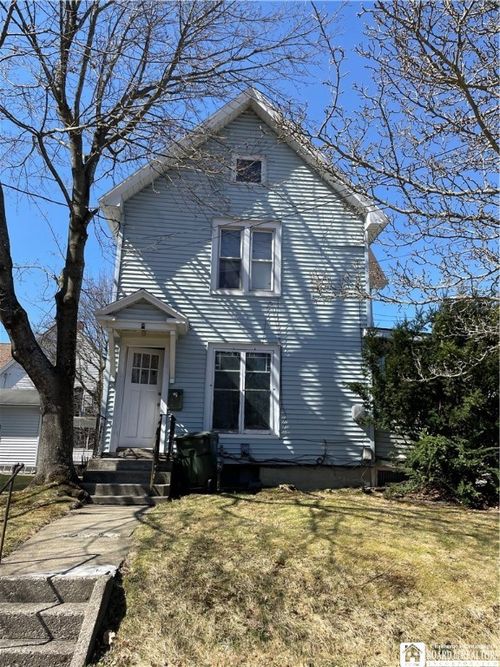 138 Park St, Jamestown, NY, 14701-8040 | Card Image