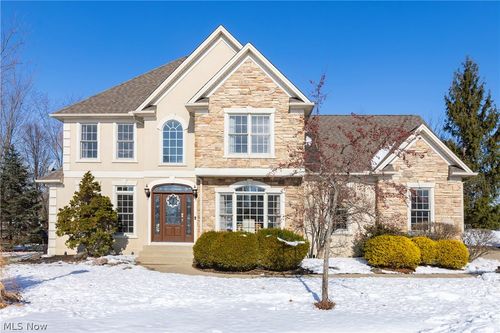 34348 Crown Colony Dr, Avon, OH, 44011-3763 | Card Image