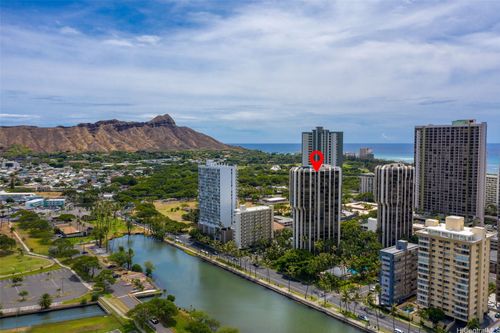 ii-2116-300 Wai Nani Way, Honolulu, HI, 96815 | Card Image