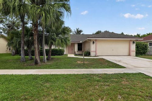 14798 Paddock Dr, Wellington, FL, 33414-7838 | Card Image