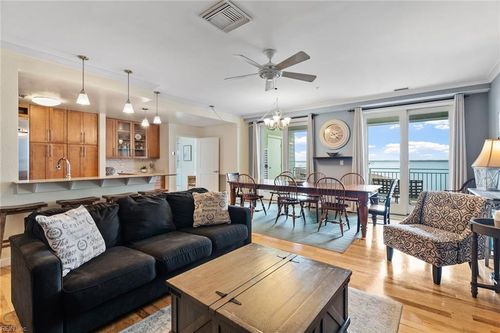 418a-3700 Sandpiper Rd, Virginia Beach, VA, 23456-4363 | Card Image
