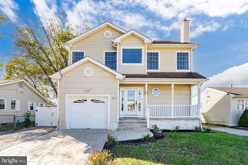 601 Laurel Blvd, Lanoka Harbor, NJ, 08734-2630 | Card Image