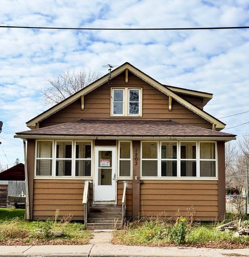 1203 2nd Avenue S, Virginia, MN, 55792 | Card Image