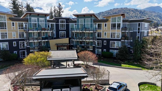 310 - 45389 Chehalis Drive, Condo with 1 bedrooms, 1 bathrooms and 1 parking in Chilliwack BC | Image 1