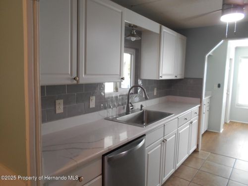14305 Nectarine St, Brooksville, FL, 34613-5951 | Card Image
