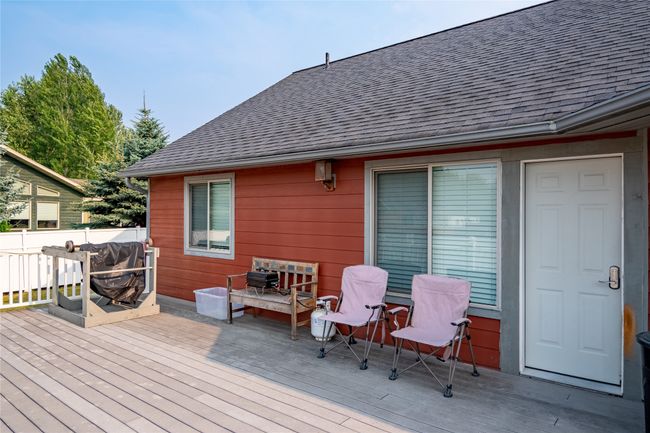View of wooden​​‌​​​​‌​​‌‌​‌‌​​​‌‌​​‌‌​‌​​​​​‌ deck | Image 30