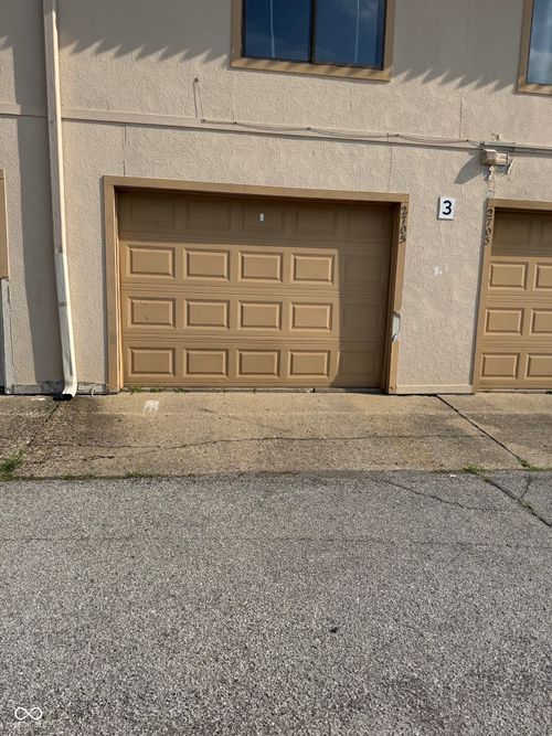 2705 Del Prado Dr, Indianapolis, IN, 46227-6109 | Card Image