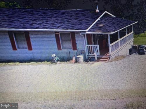 2020 Horace Ward Rd, OWINGS, MD, 20736-9512 | Card Image