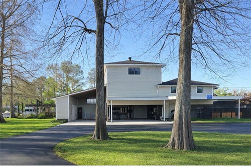 31748 Shelton Dr, Springfield, LA, 70462-8211 | Card Image