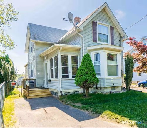 80 S River St, Enfield, CT, 06082-3414 | Card Image