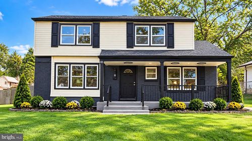 10 Larkin Rd, BURLINGTON, NJ, 08016-2928 | Card Image