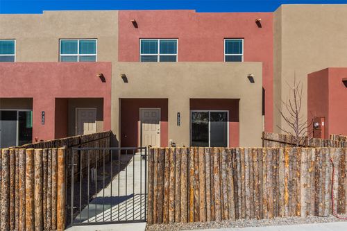 7352 Contenta Ridge Loop, Santa Fe, NM, 87507-6614 | Card Image