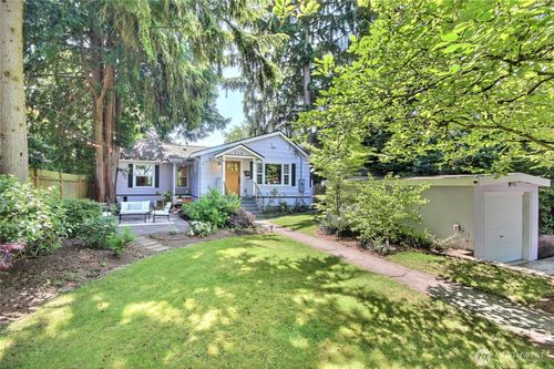 719 N 92nd Street, Seattle, WA, 98103 | Card Image