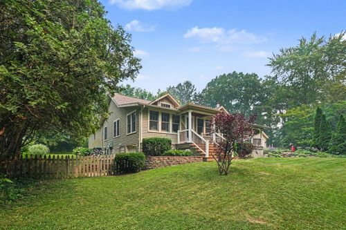 5359 Riverside Dr, Coloma, MI, 49038-9447 | Card Image