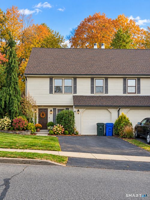 52 Tinsmith Crossing, Wethersfield, CT, 06109 | Card Image