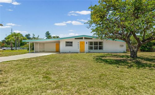 4624 Naomi Ridge Ln, SARASOTA, FL, 34233-1738 | Card Image