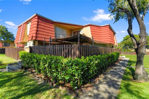 c-22940 Oxford Pl, Boca Raton, FL, 33433-6845 | Card Image