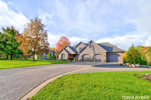 3445 Elk Dr, Zeeland, MI, 49464-6831 | Card Image
