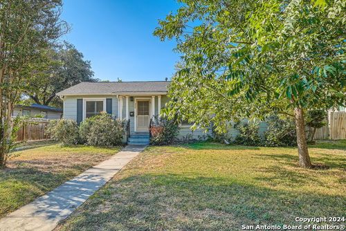 320 Harmon Dr, San Antonio, TX, 78209-4830 | Card Image