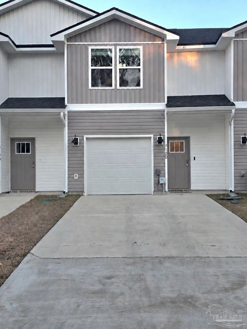 unit-d-710-D Giese Ln, Pensacola, FL, 32506-6170 | Card Image