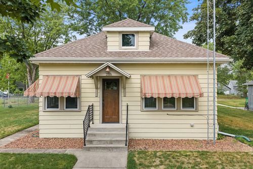 233 S Pierce St, Adams, WI, 53910-9583 | Card Image