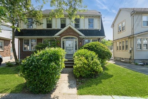 1017 Salem Ave, Hillside, NJ, 07205-2822 | Card Image