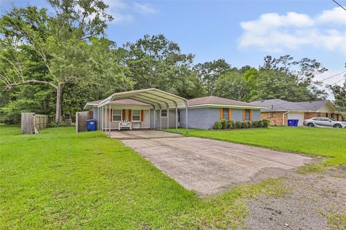117 Queens Row, Lumberton, TX, 77657-6946 | Card Image