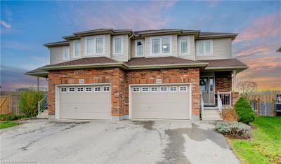 60 Pond View Dr, House other with 3 bedrooms, 2 bathrooms and 3 parking in Wellesley ON | Image 1