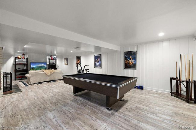 4889 Ardmore Dr, House other with 4 bedrooms, 4 bathrooms and null parking in Bloomfield Township MI | Image 43
