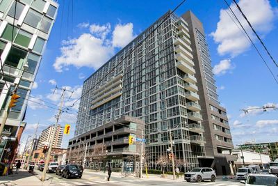 411 - 320 Richmond St E, Condo with 1 bedrooms, 2 bathrooms and null parking in Toronto ON | Image 1