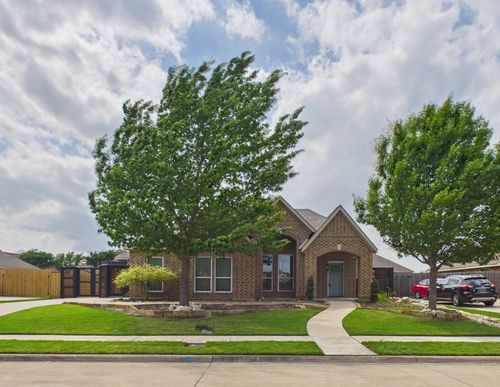 921 Mill Pond Dr, Midlothian, TX, 76065-7990 | Card Image