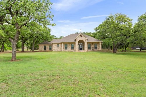 140 Oak Ridge Loop, Whitney, TX, 76692-4910 | Card Image