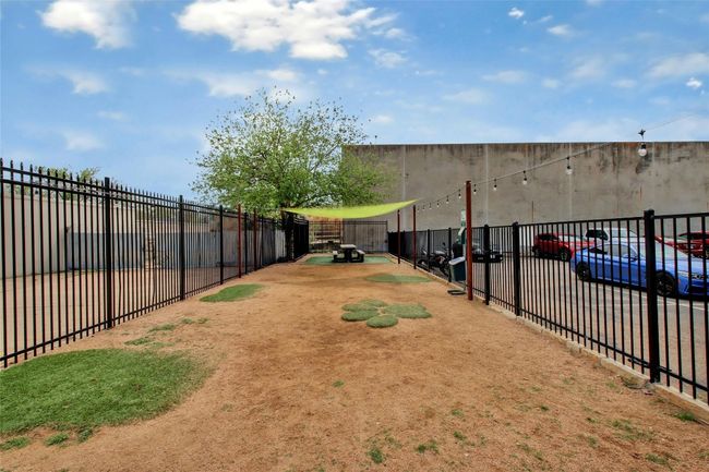 APT-147 - 909 Reinli St, Condo with 1 bedrooms, 1 bathrooms and 2 parking in Austin TX | Image 24