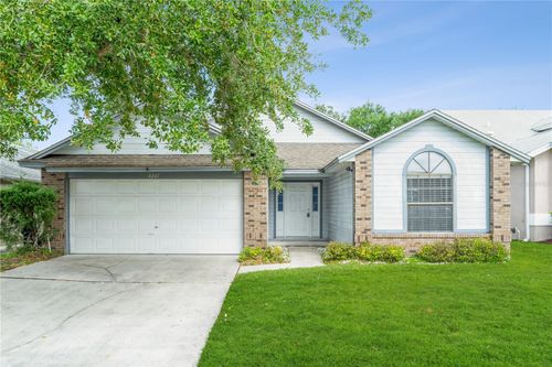 2207 Settlers Trl, ORLANDO, FL, 32837-6967 | Card Image