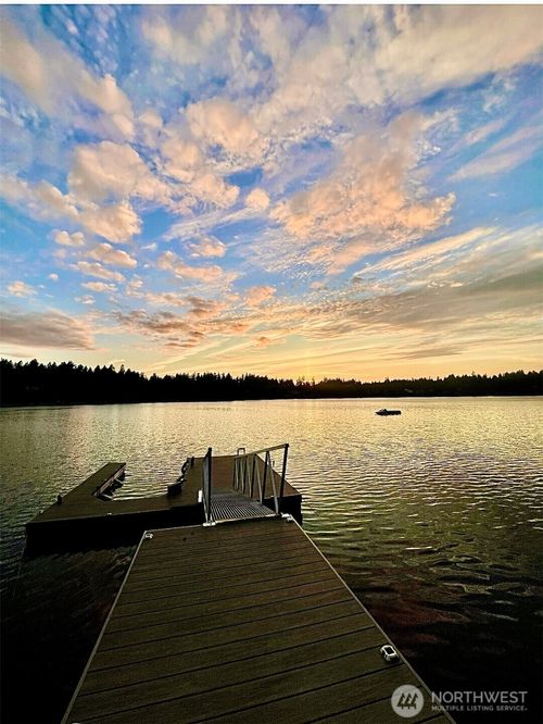 6638 Hilltop Ln Sw, Lakewood, WA, 98499-1427 | Card Image