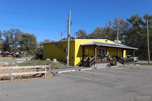 11861 E State Highway 94, Marthasville, MO, 63357-1770 | Card Image