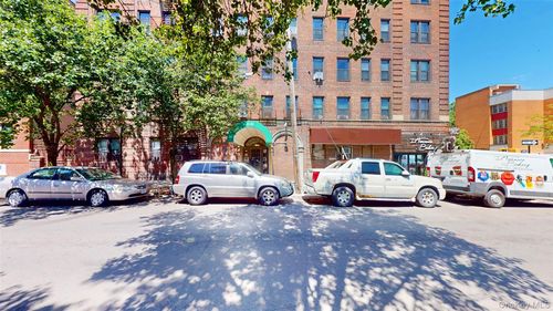6f-30-06 29th St, Astoria, NY, 11102-2514 | Card Image