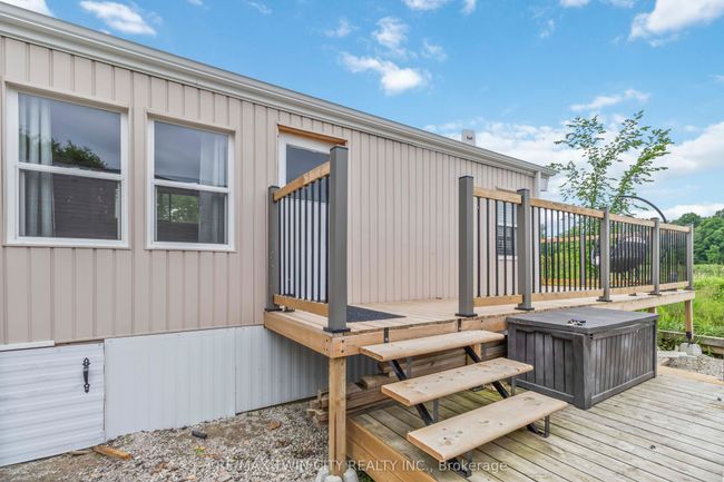 243 - 99 Fourth Concession Rd, Condo with 2 bedrooms, 1 bathrooms and 2 parking in Brant ON | Image 4