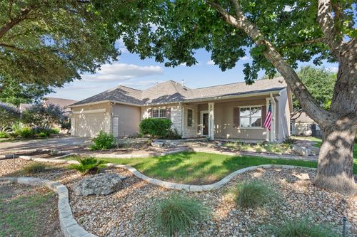 712 Texas Dr, Georgetown, TX, 78633-4926 | Card Image