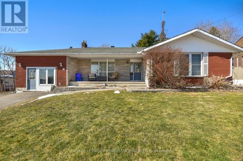 275 Boundary St, Prescott, ON, K0E1T0 | Card Image