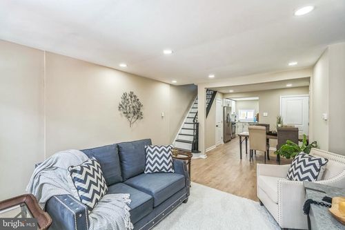 416 Dudley St, PHILADELPHIA, PA, 19148-2517 | Card Image